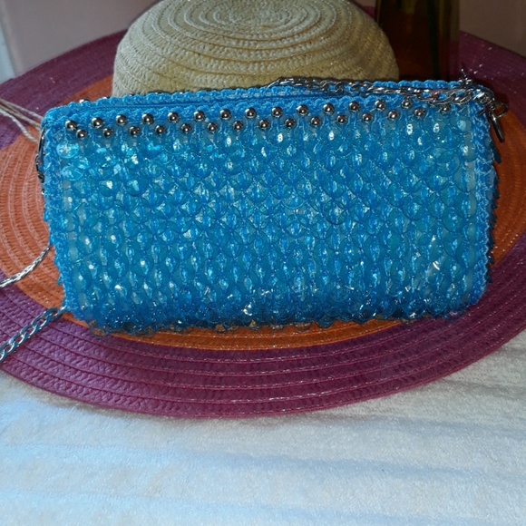 oo Handbags - Brand New Beaded Purse